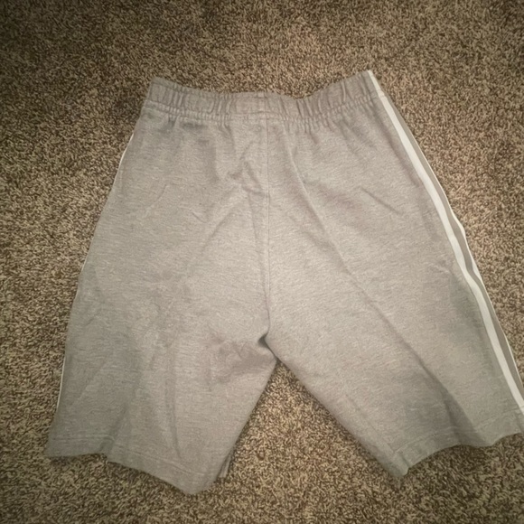 Adidas Original Shorts - Picture 2 of 3